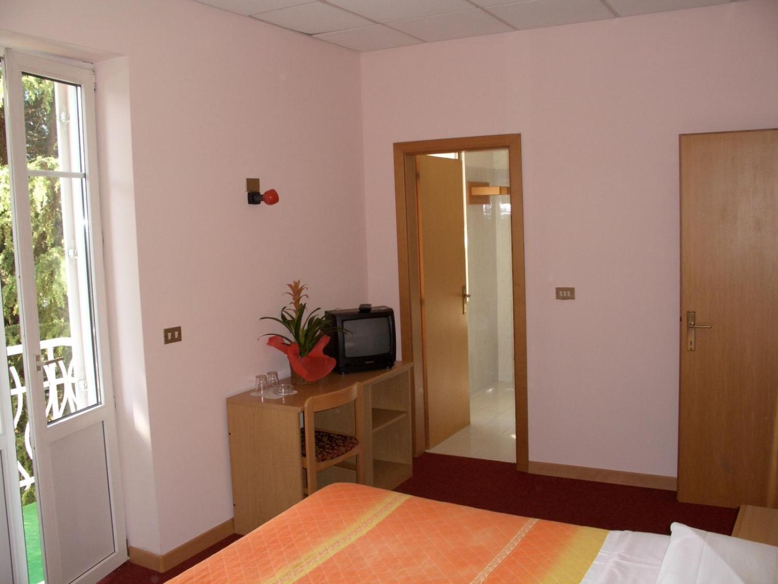 Hotel Bellaria ليفيكو ترمي المظهر الخارجي الصورة