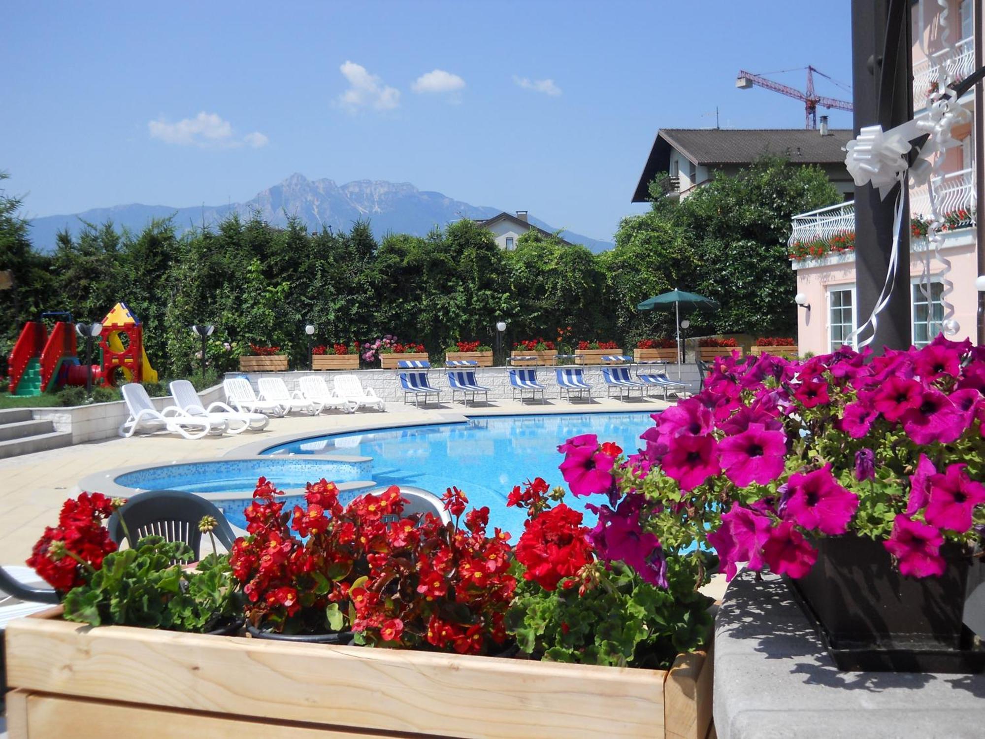 Hotel Bellaria ليفيكو ترمي المظهر الخارجي الصورة
