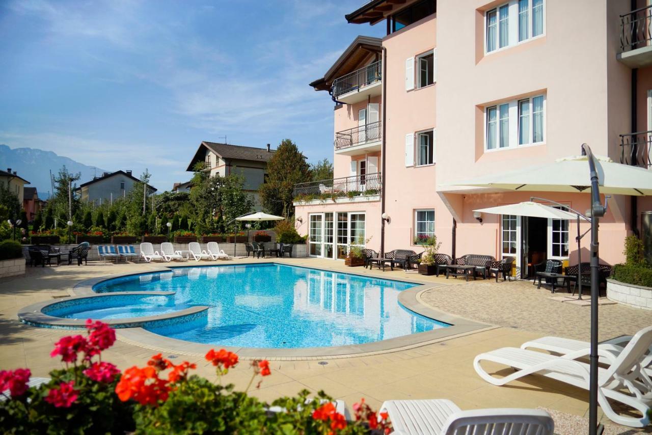 Hotel Bellaria ليفيكو ترمي المظهر الخارجي الصورة