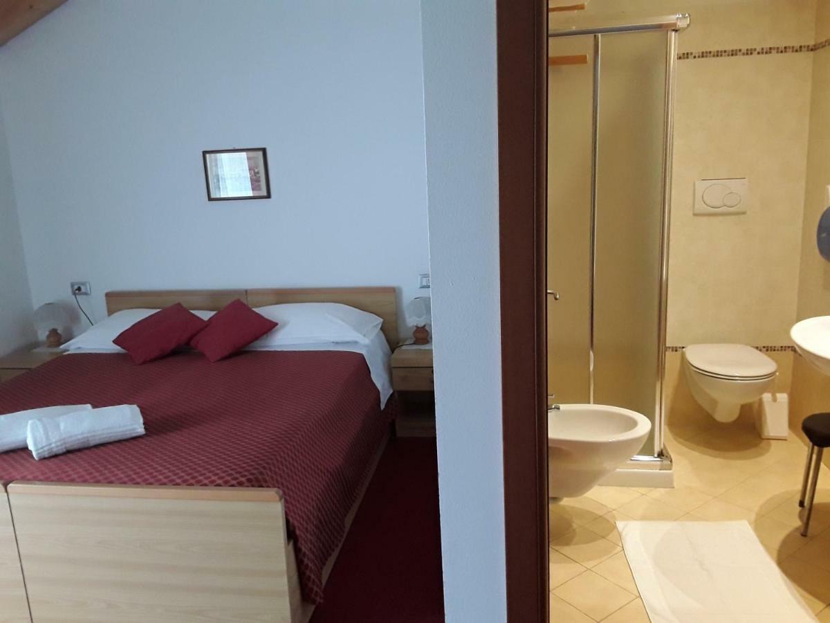 Hotel Bellaria ليفيكو ترمي المظهر الخارجي الصورة